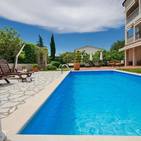 Apartments Sinisa Malinska Luaran gambar
