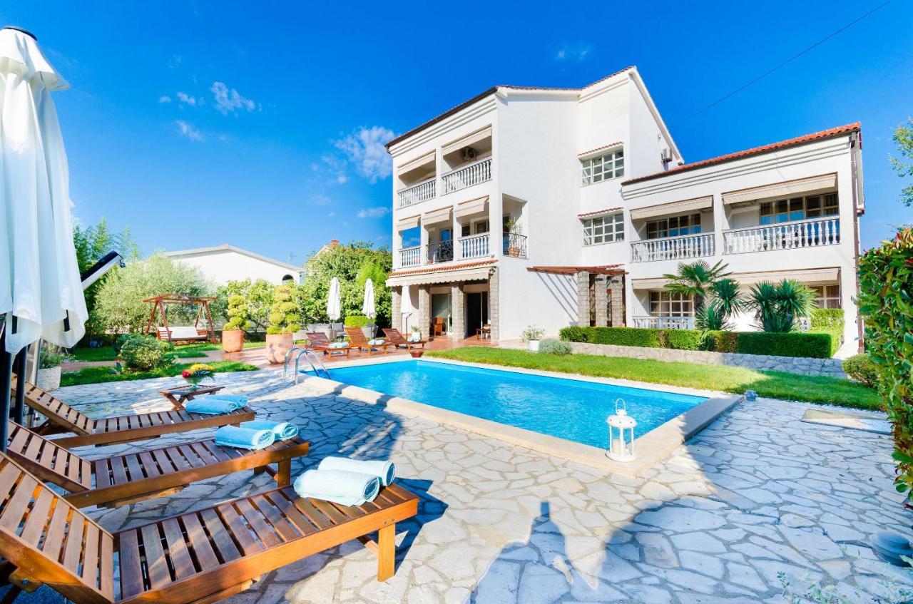 Apartments Sinisa Malinska Luaran gambar