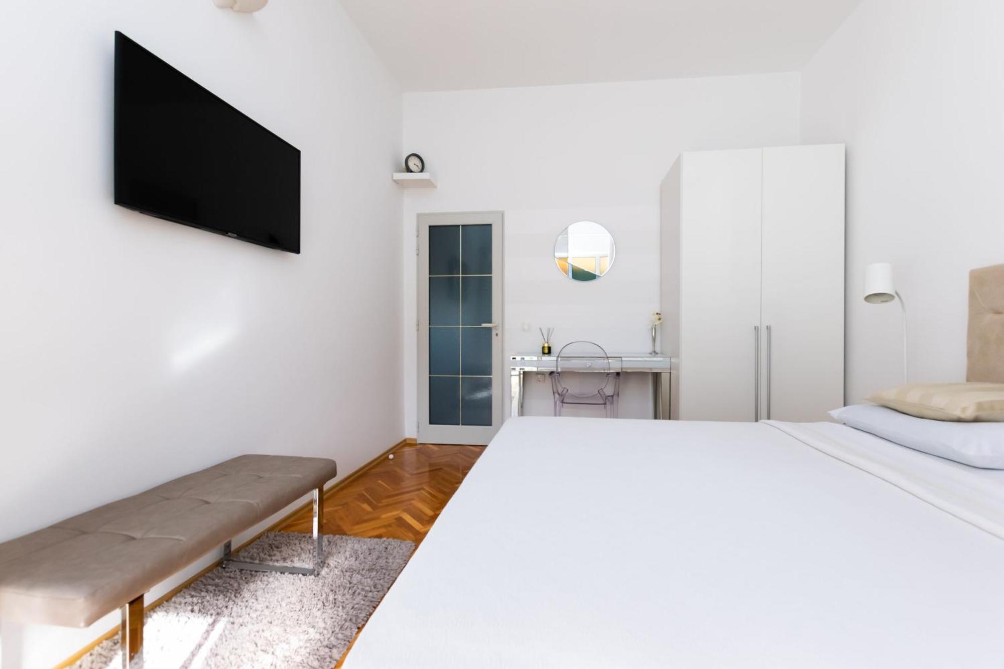 Apartments Sinisa Malinska Luaran gambar